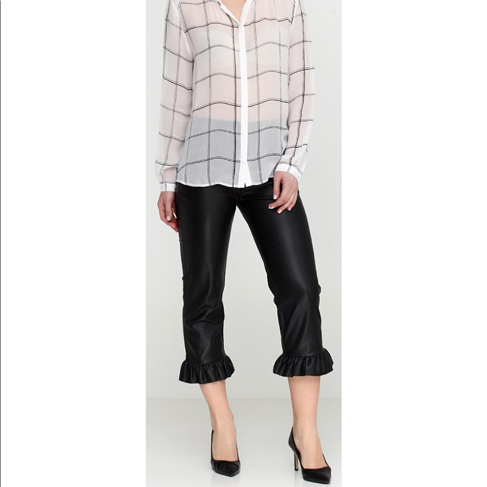 Zara Faux Leather Capri Pants